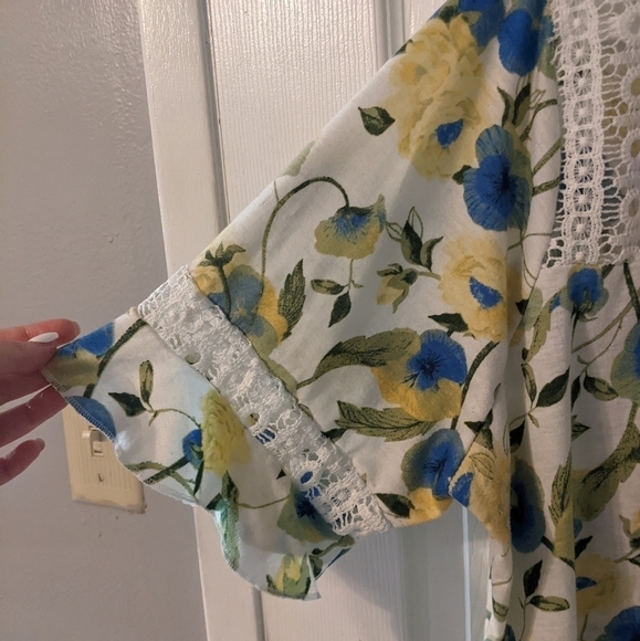 Lacey Prairie Multicolor Floral Short Sleeve Top from Siren Lily Women Size 3X - Picture 5 of 7